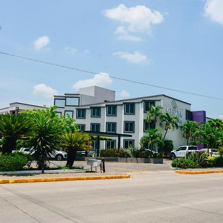 Hotel Meson De La Chinantla Tuxtepec エクステリア 写真