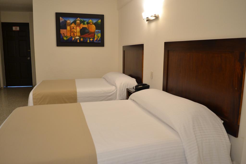 Hotel Meson De La Chinantla Tuxtepec エクステリア 写真