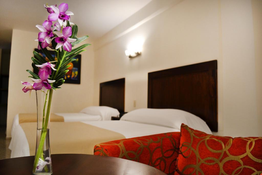 Hotel Meson De La Chinantla Tuxtepec エクステリア 写真